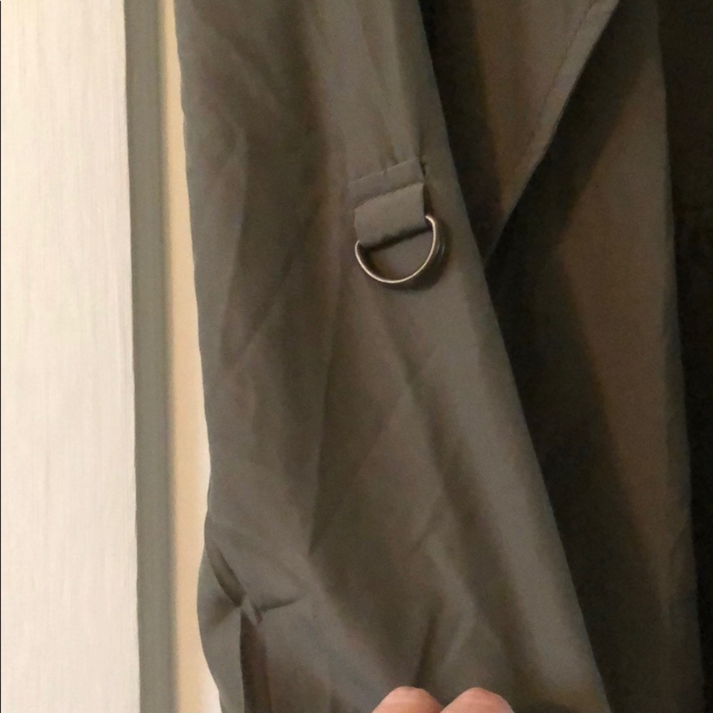 Lightweight Jacket - Picture 3 of 6